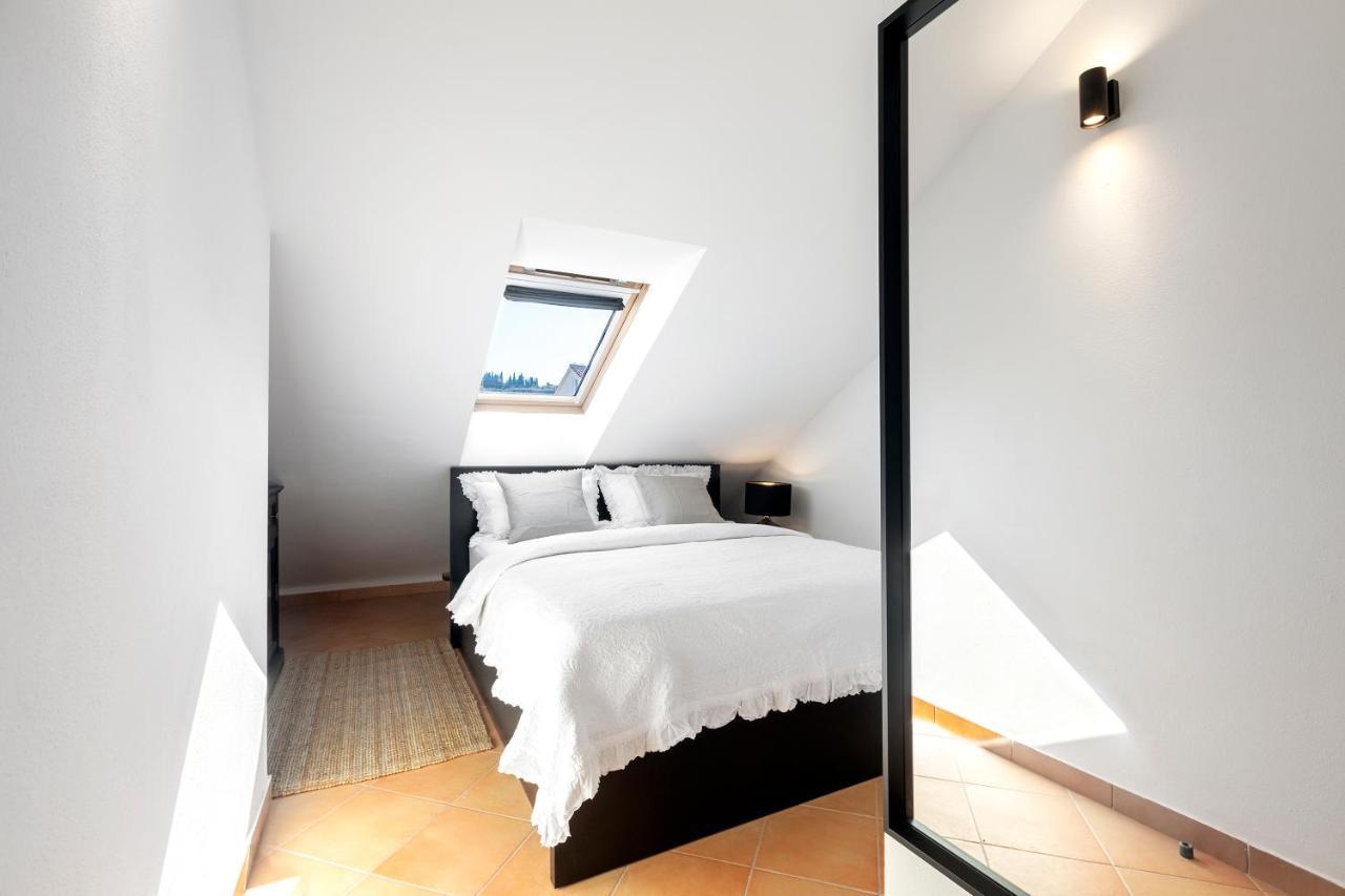 Apartman Luri Сутіван Екстер'єр фото