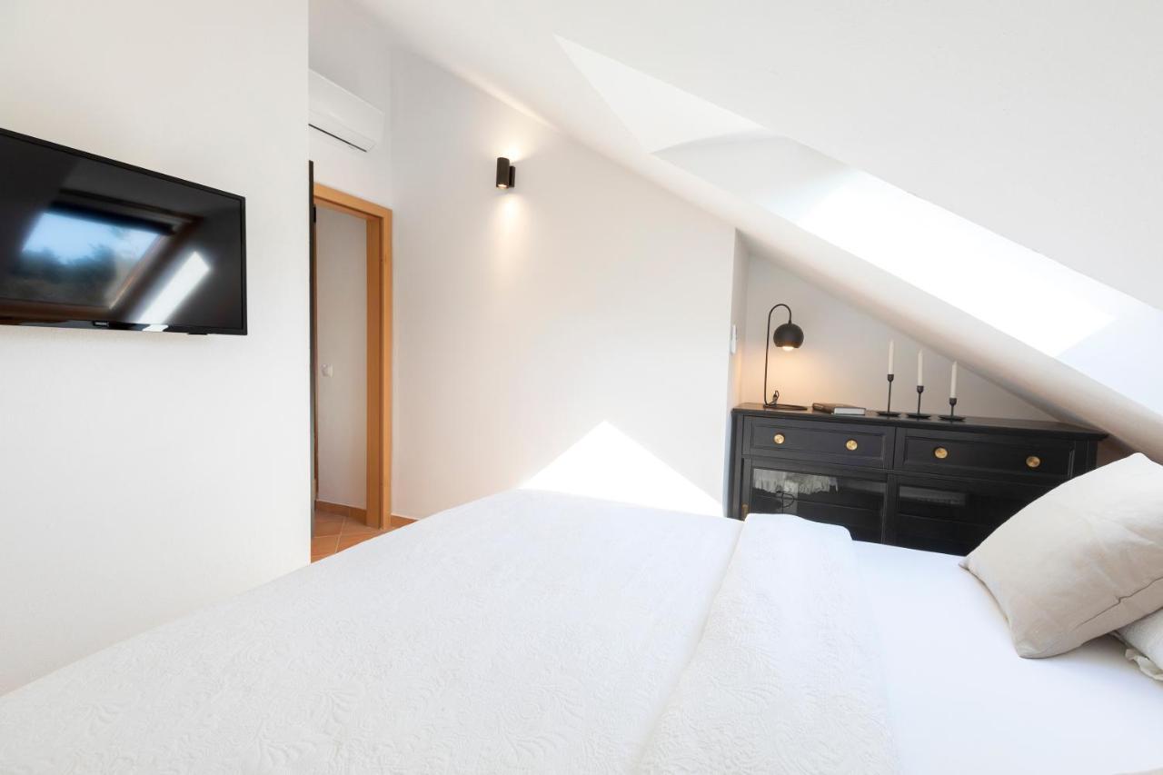Apartman Luri Сутіван Екстер'єр фото